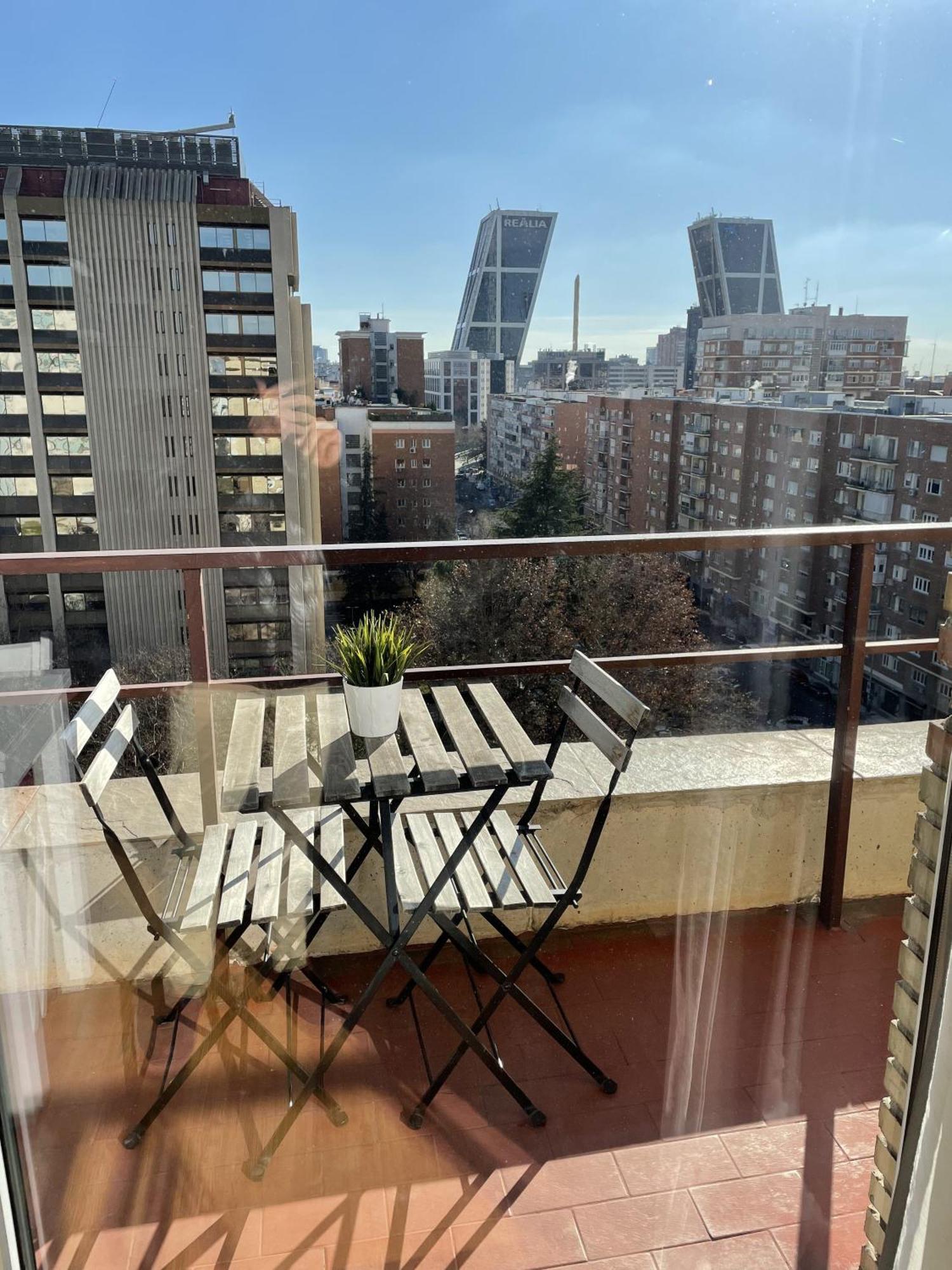 Apartamento Calle Mauricio Legendre Madrid Exterior foto
